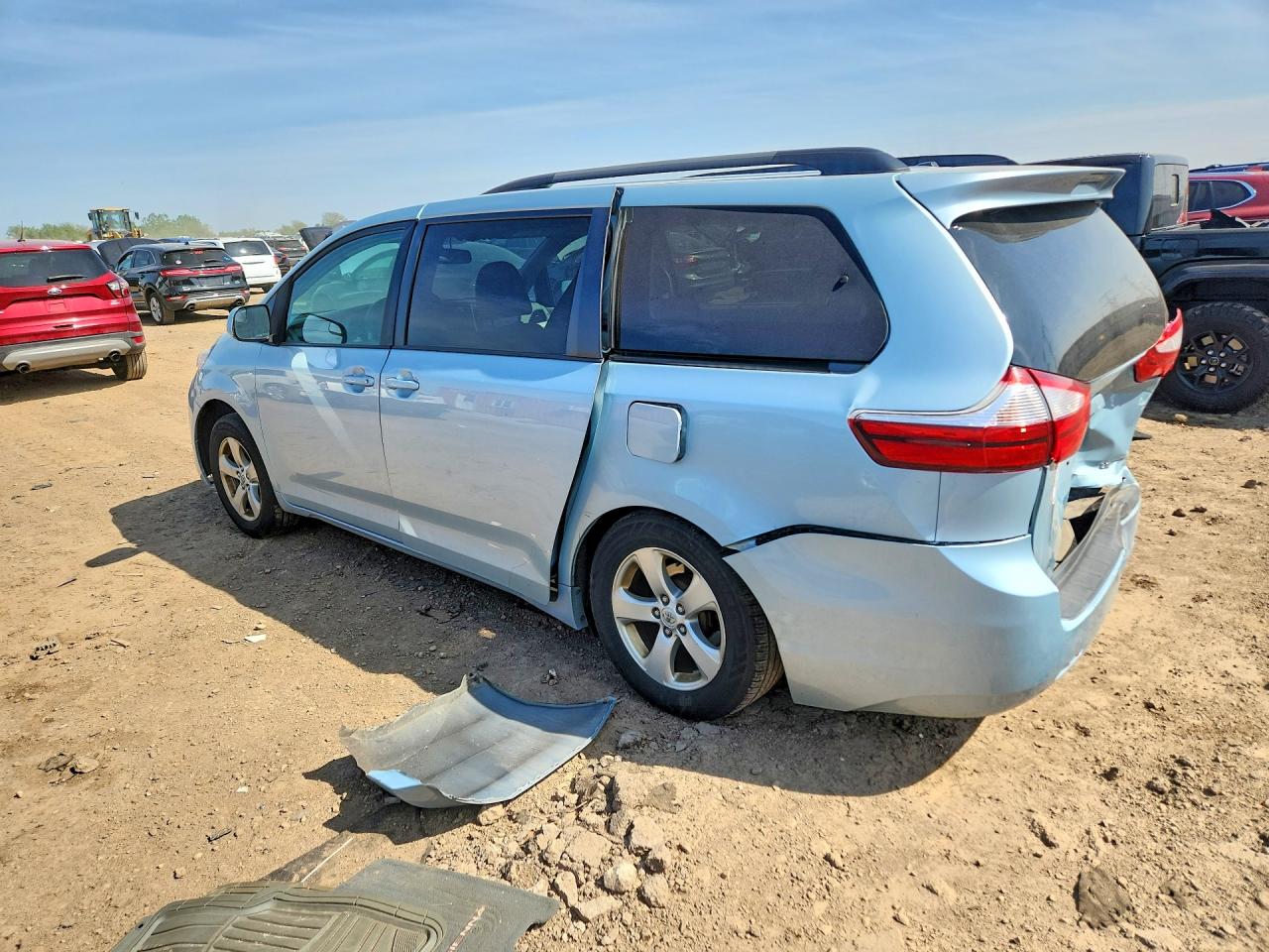 Toyota Sienna Le