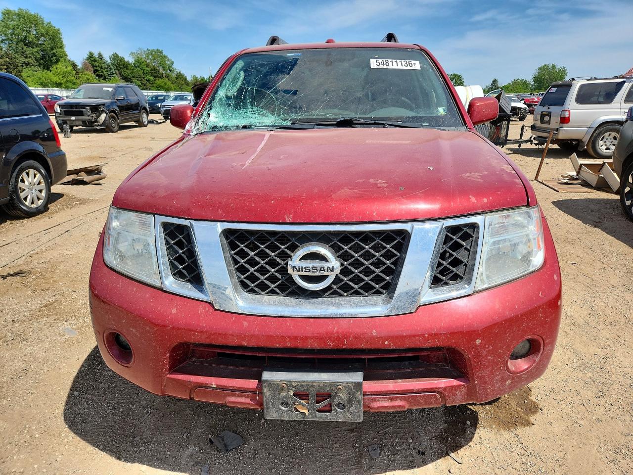 Nissan Pathfinder S
