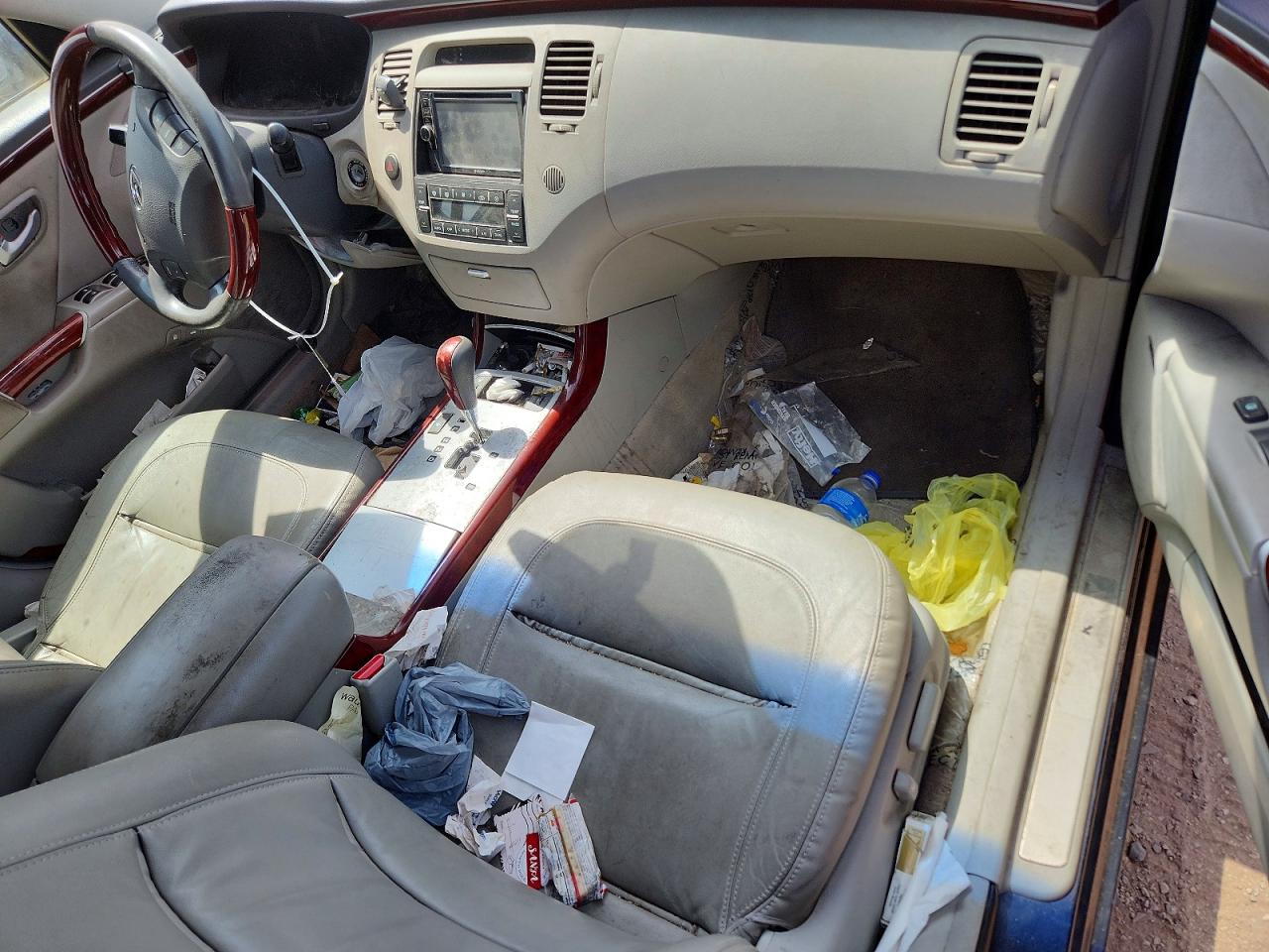 Hyundai Azera Se