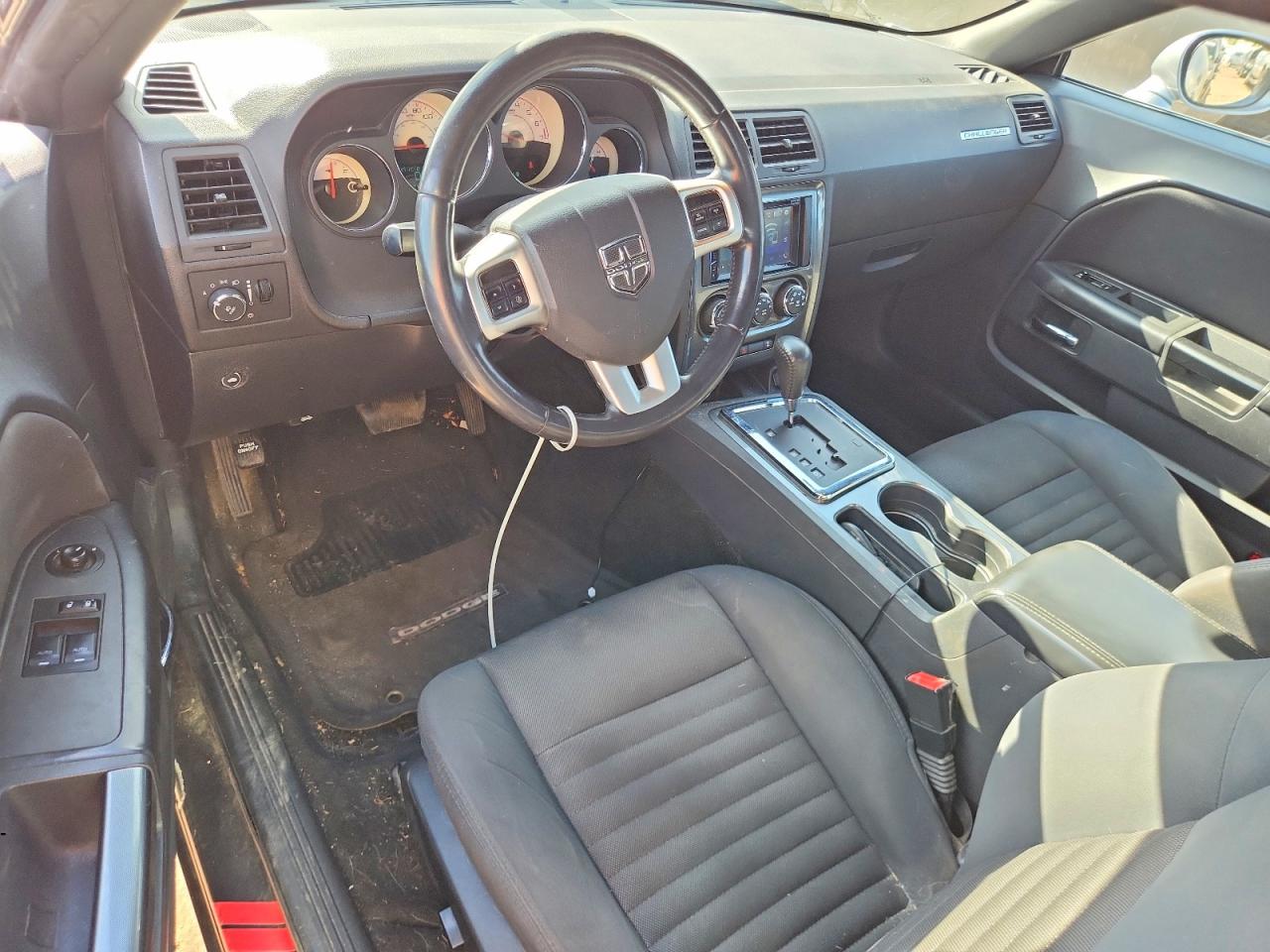 Dodge Challenger Sxt