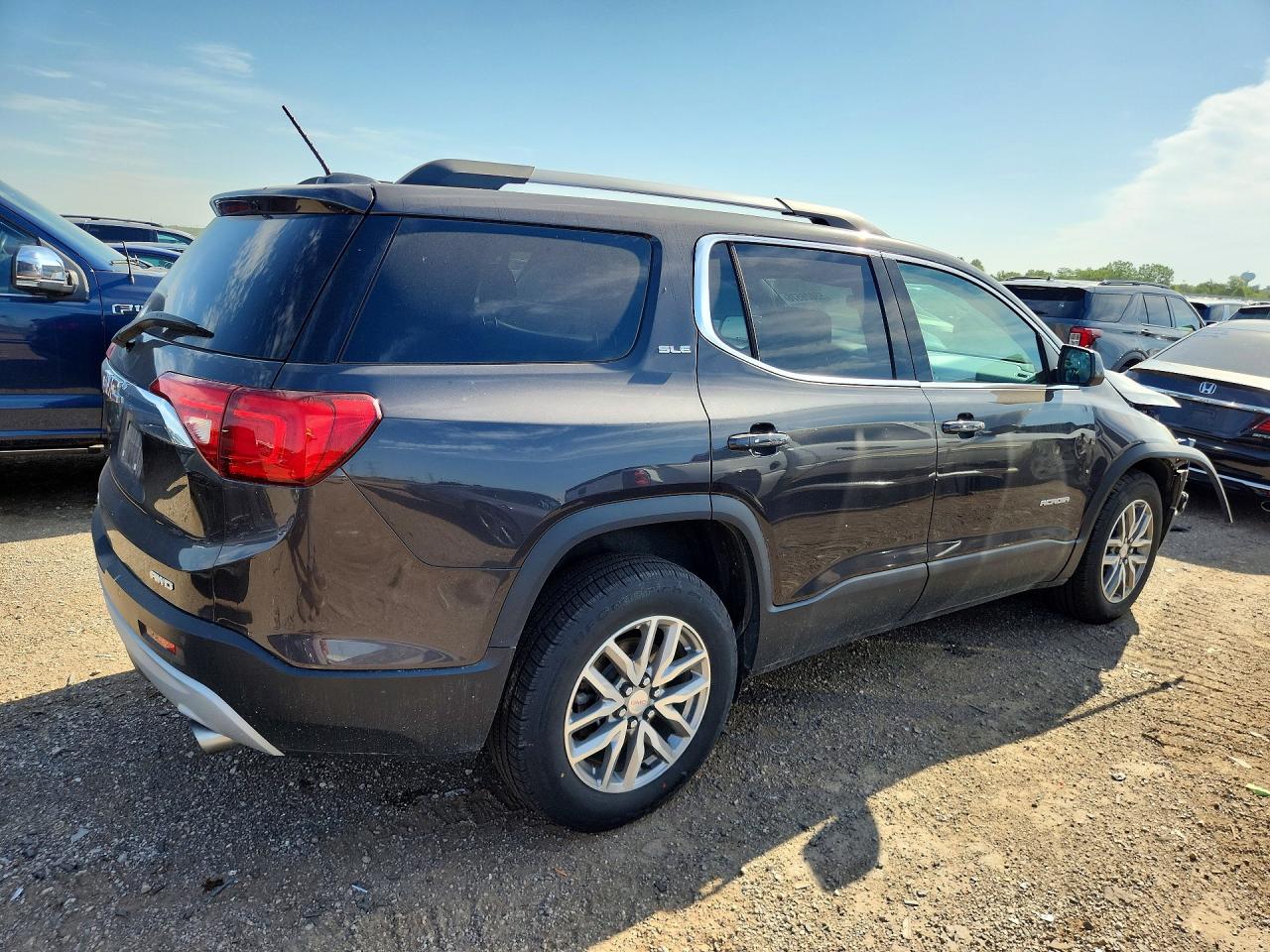 GMC Acadia Sle