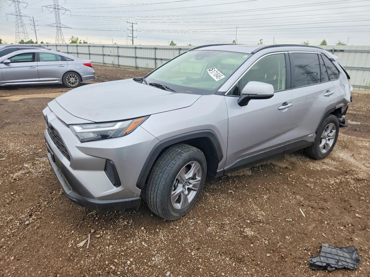 Salvage Toyota RAV4 Image