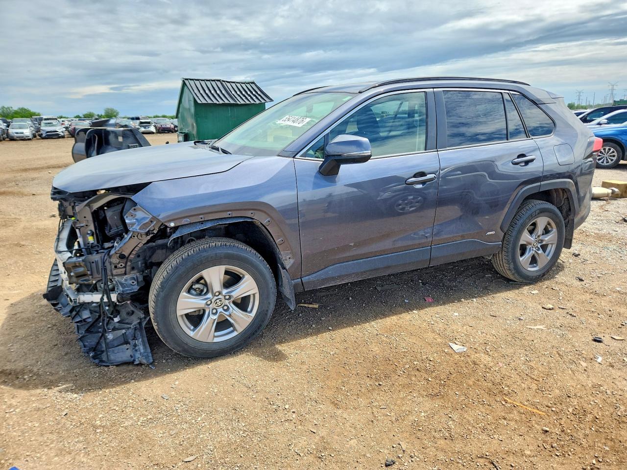 Salvage Toyota RAV4 Image