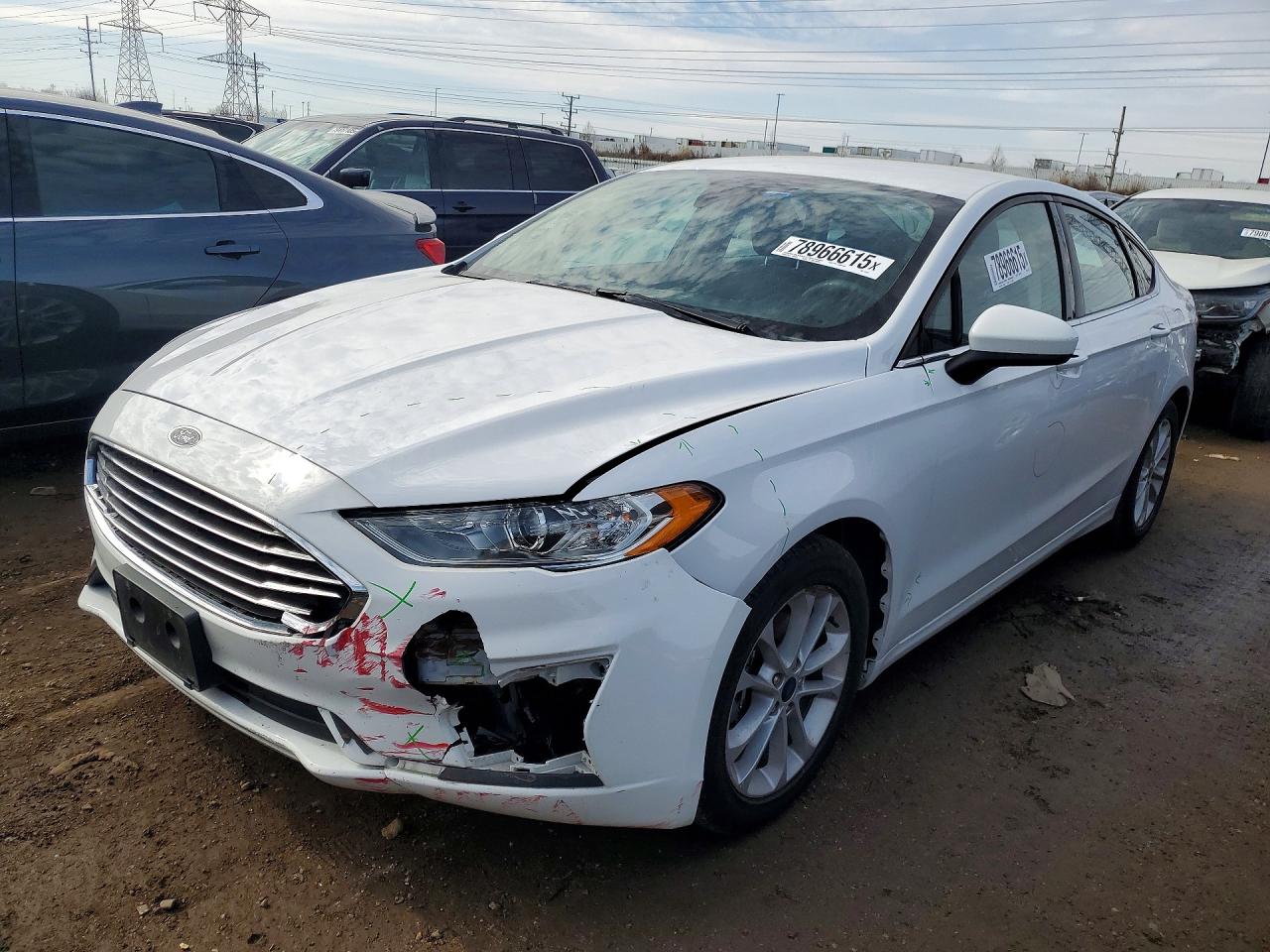 Salvage Ford Fusion Image