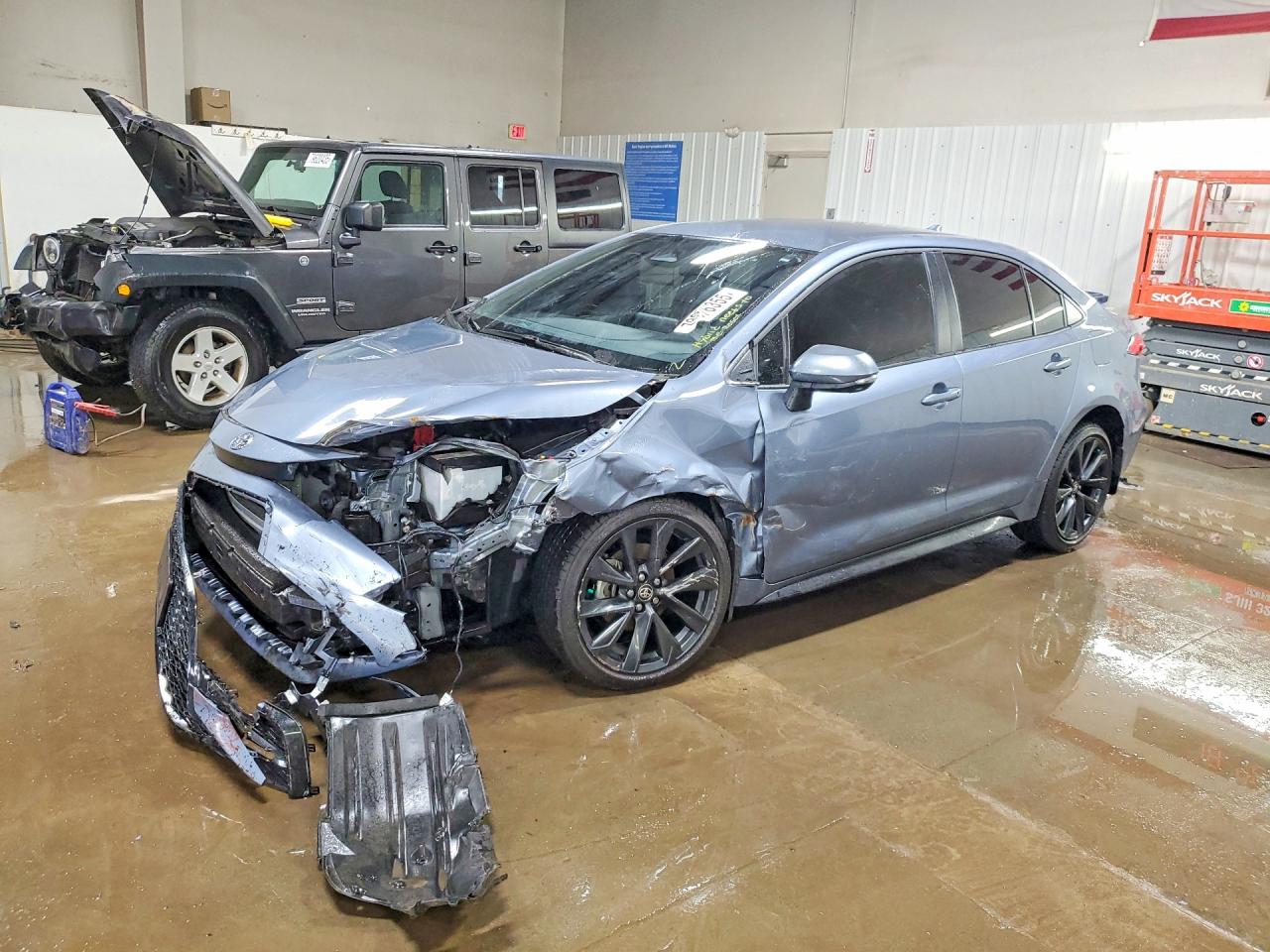 Salvage Toyota Corolla Image
