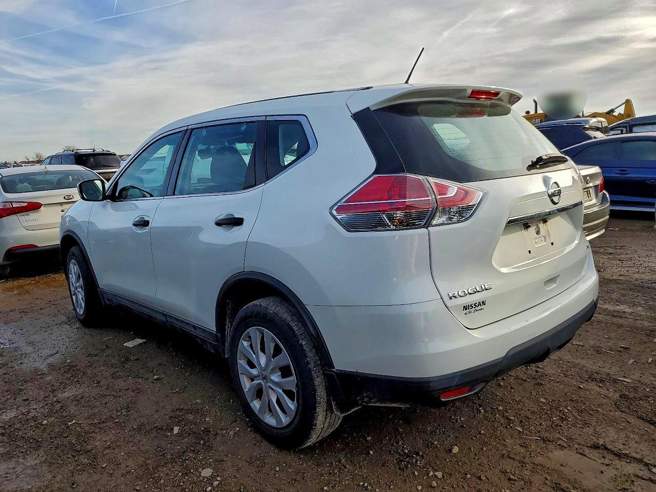 Nissan Rogue S