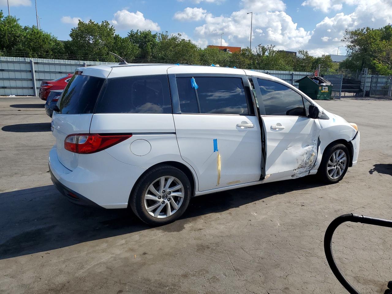 Mazda 5 Sport