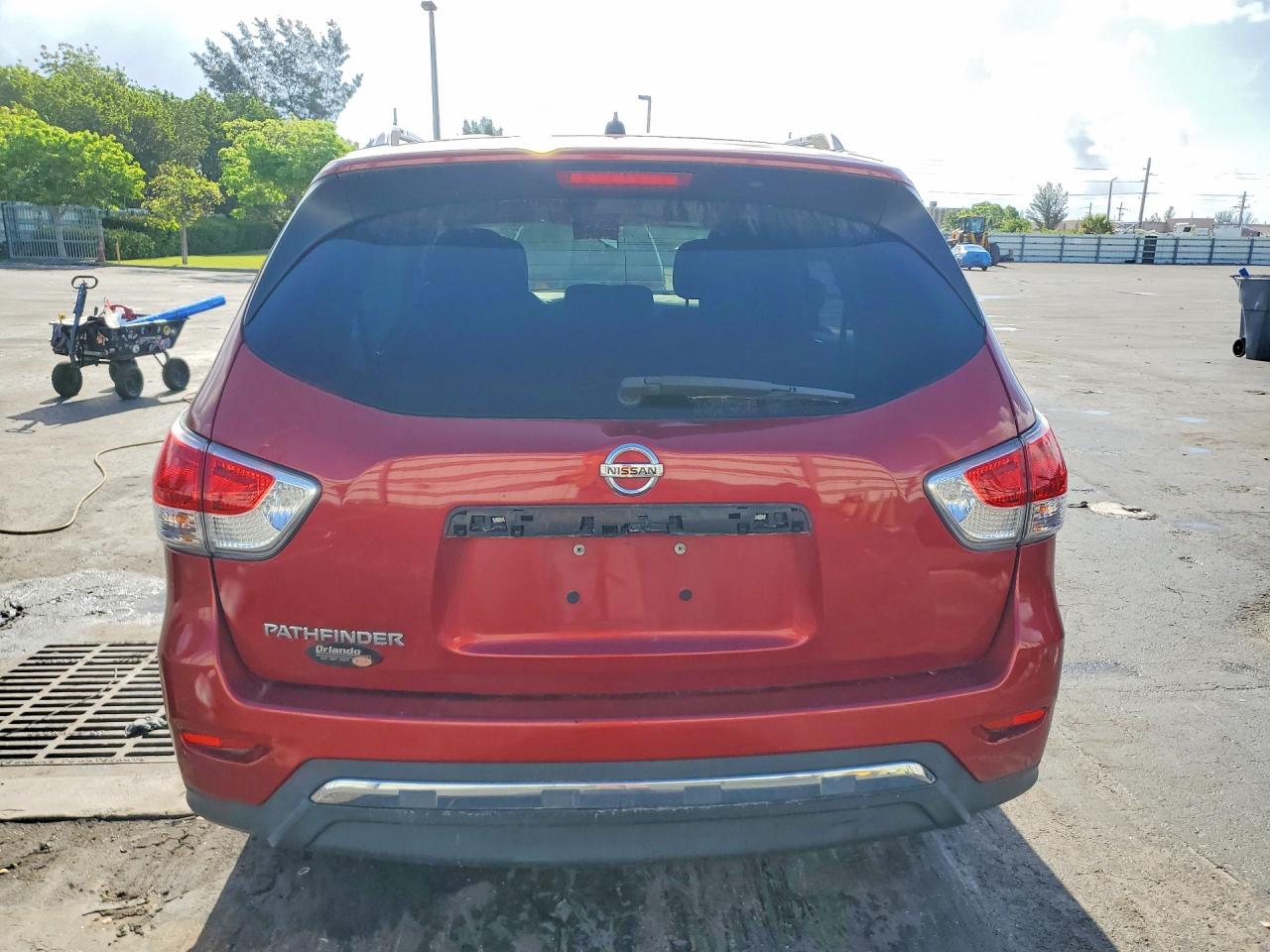 Nissan Pathfinder S