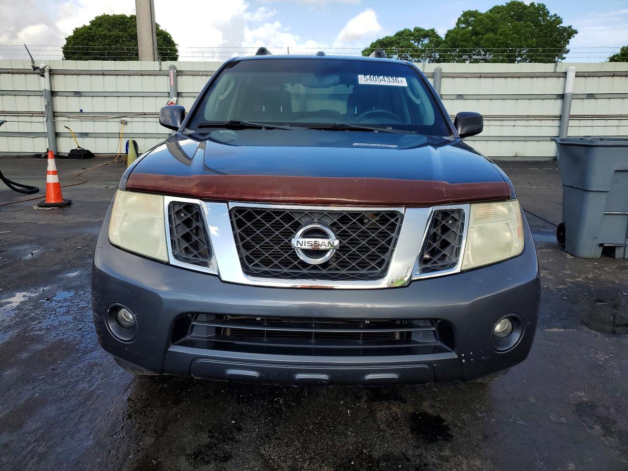 Nissan Pathfinder S