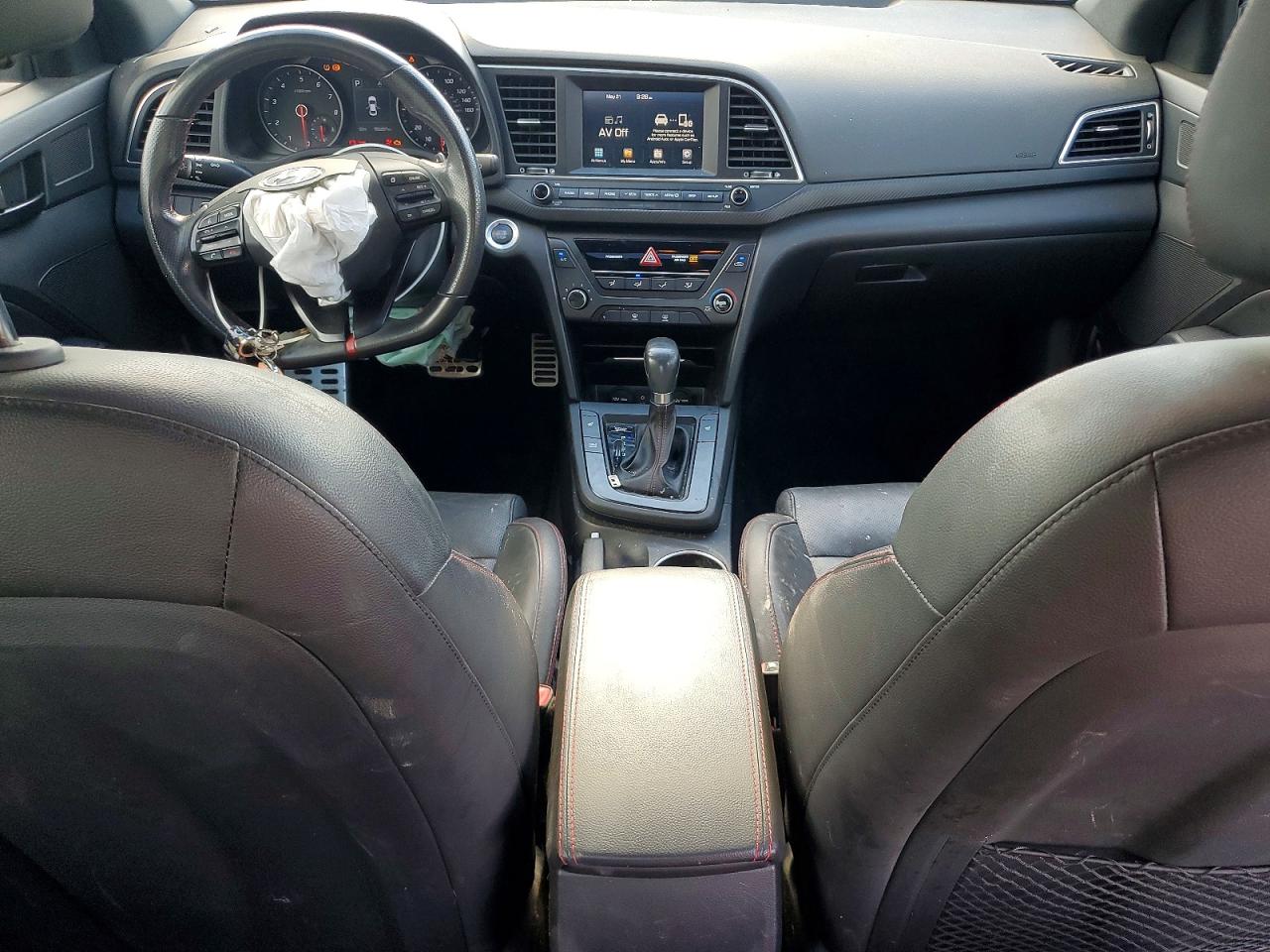 Hyundai ELANTRA Sport