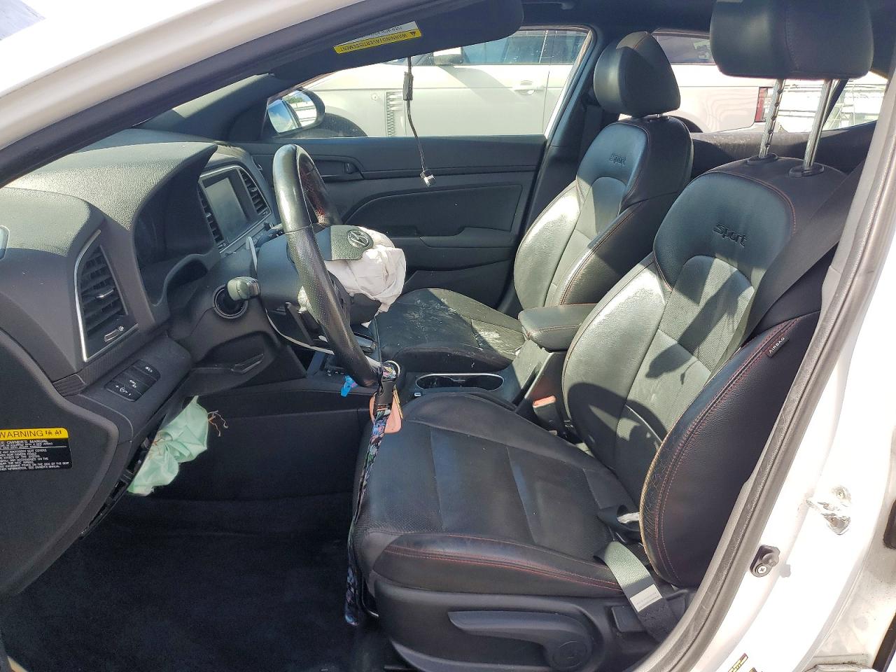 Hyundai ELANTRA Sport