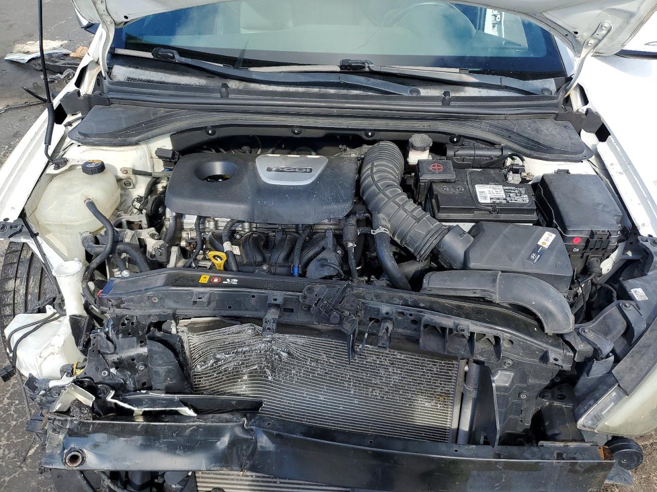 Hyundai ELANTRA Sport