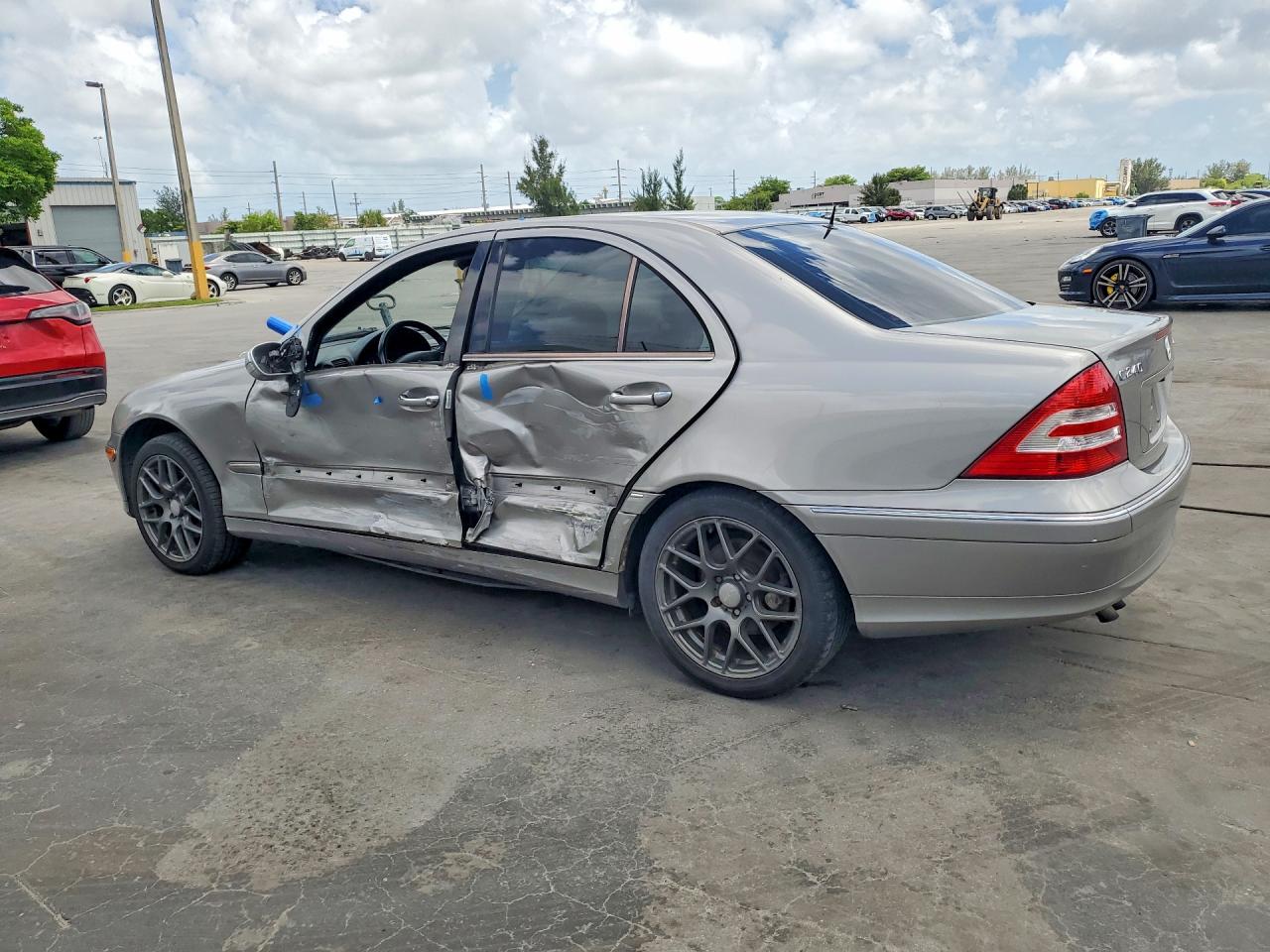 Mercedes-Benz C-Class 240 4matic