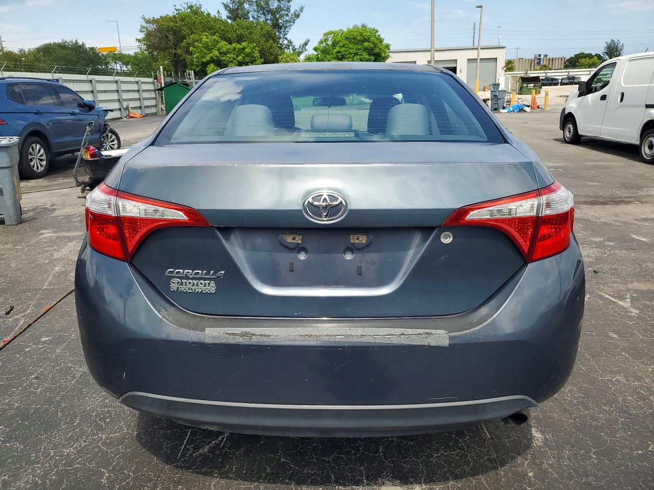 Toyota Corolla L