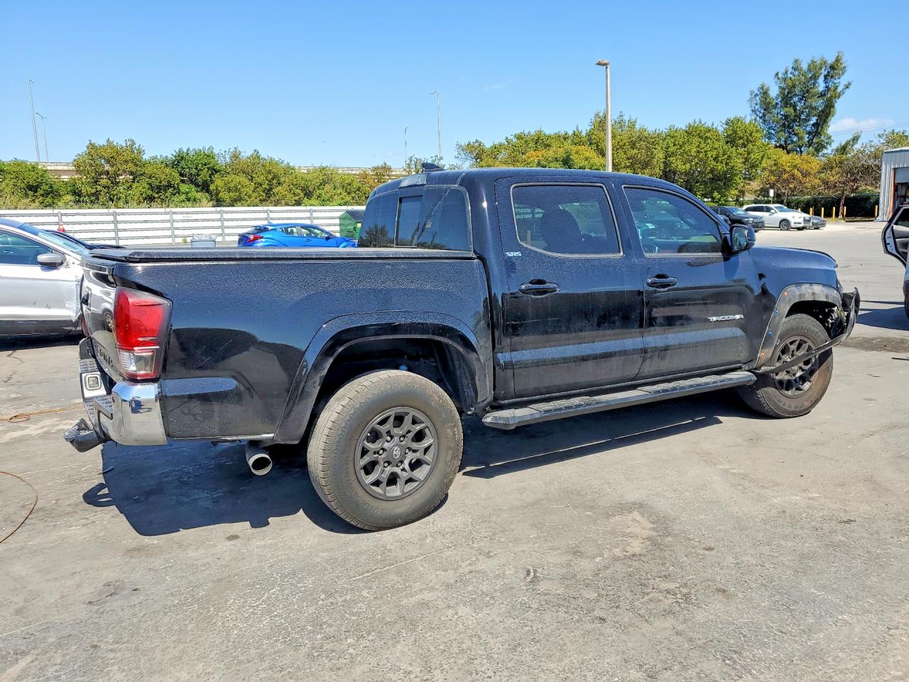 Toyota Tacoma Sr5 V6