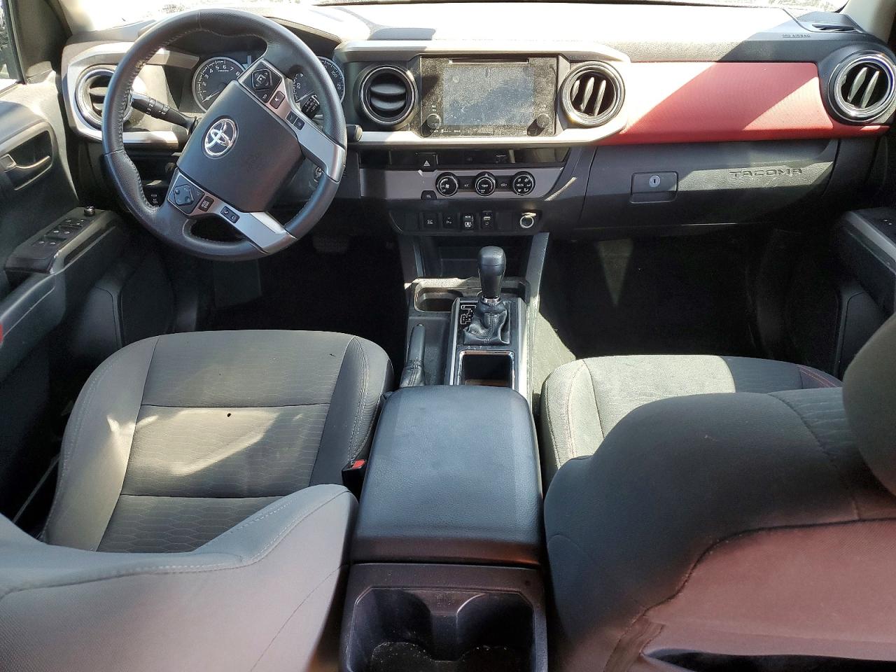Toyota Tacoma Sr5 V6