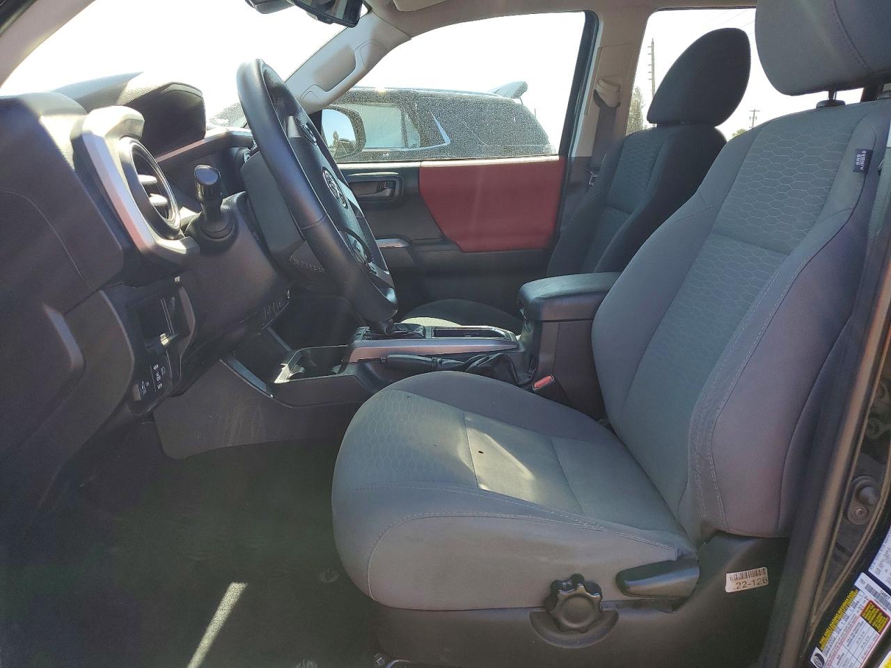 Toyota Tacoma Sr5 V6