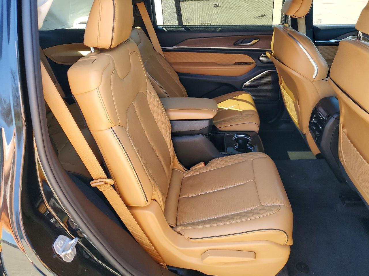 Jeep Cherokee L Summit