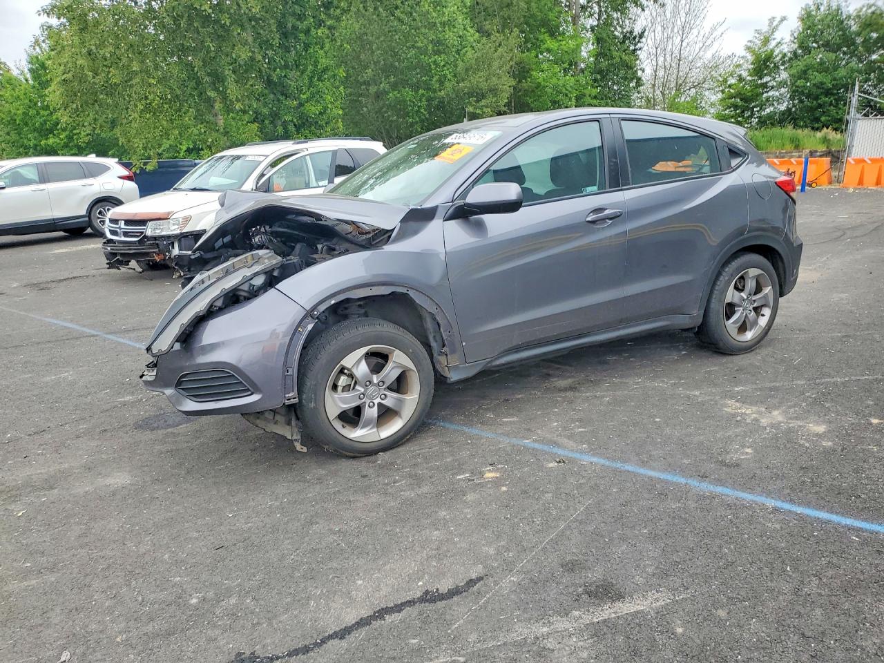 Salvage Honda HR-V Image