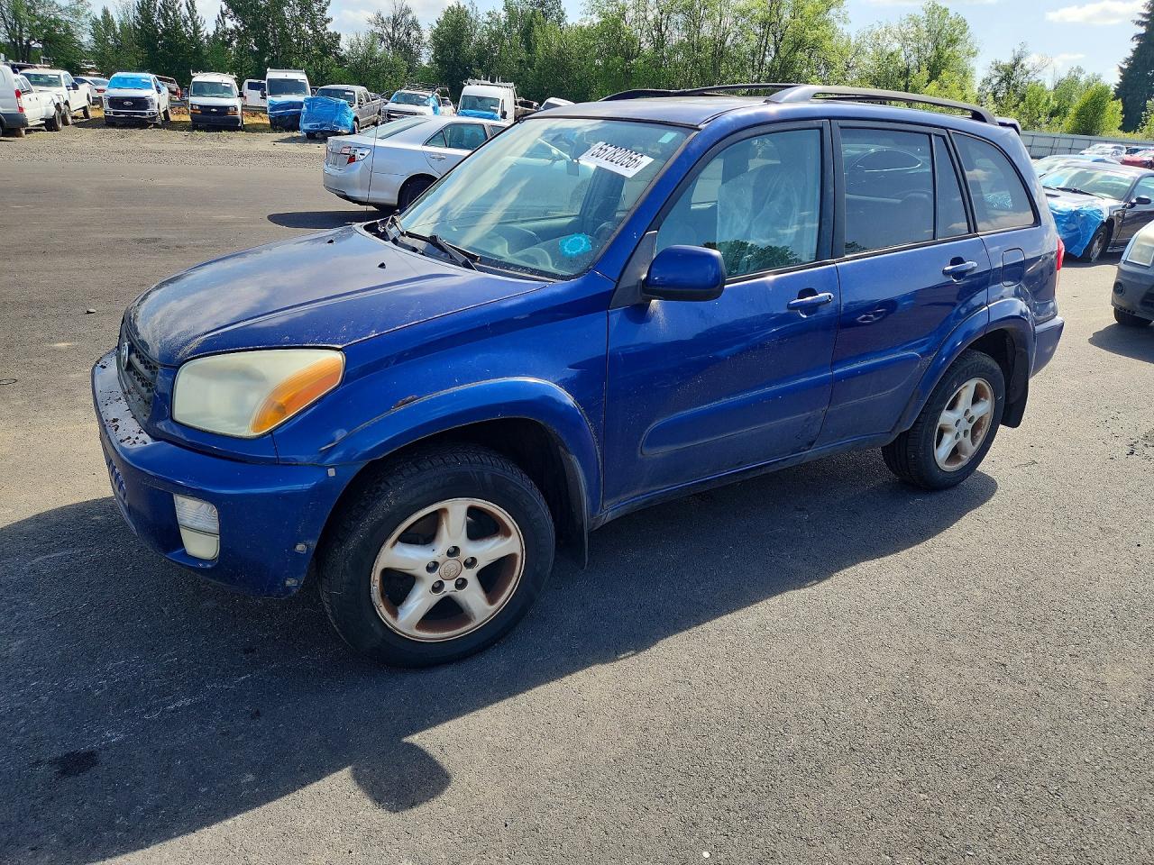 Salvage Toyota RAV4 Image