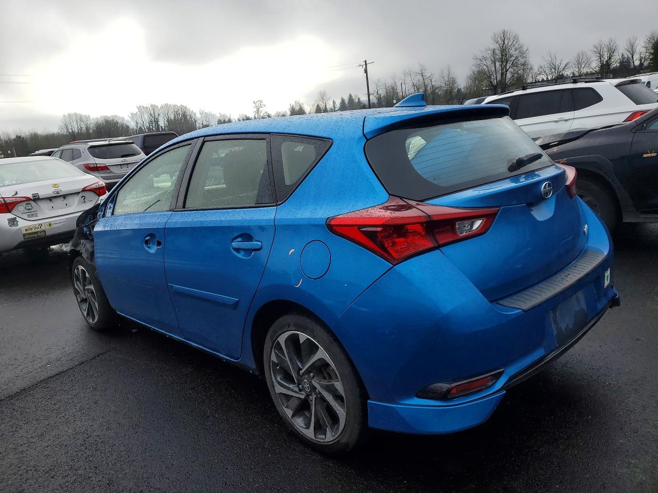Toyota iM