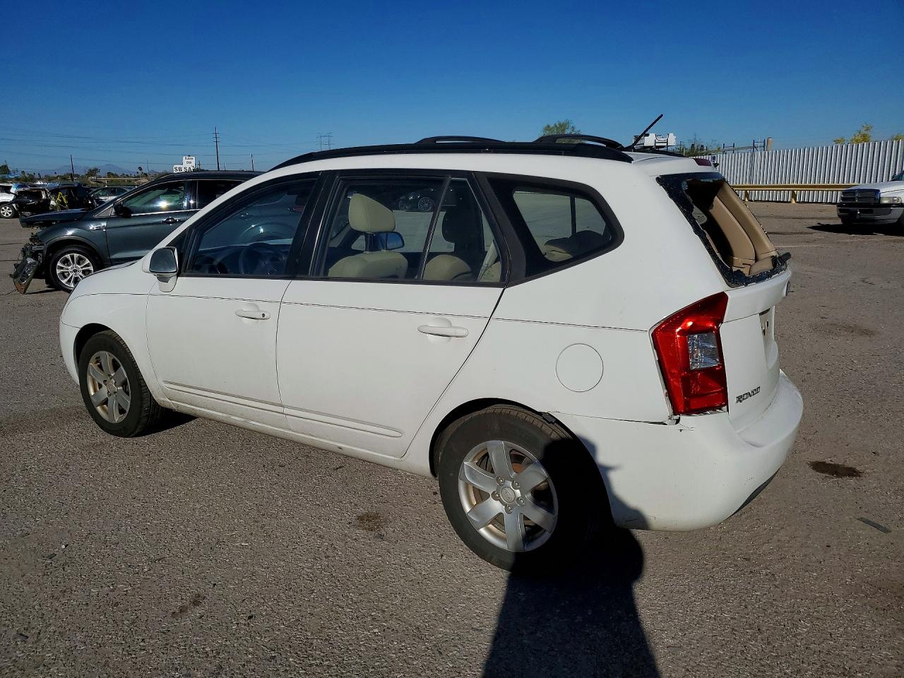 Kia Rondo Lx