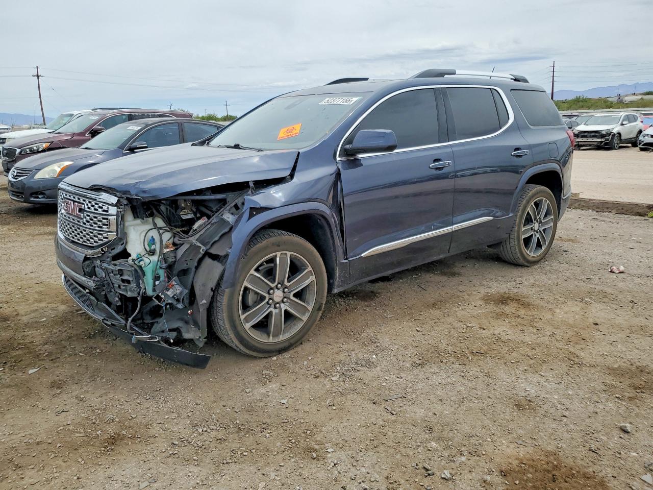 Salvage GMC Acadia Image