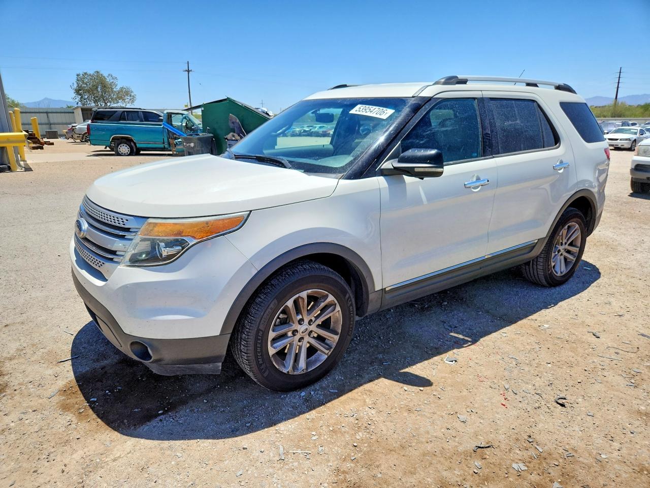 Salvage Ford Explorer Image