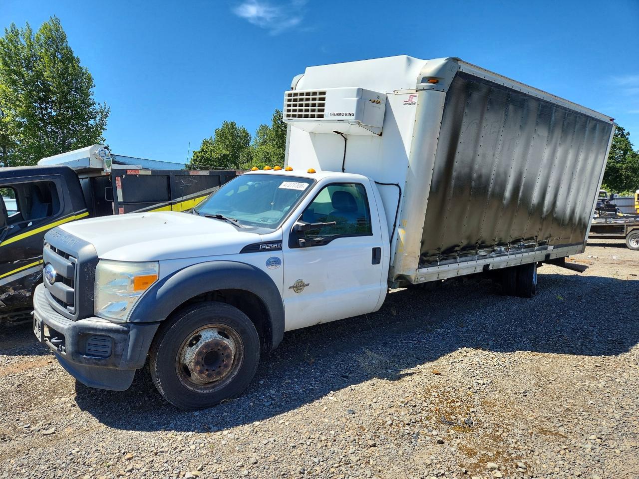 Salvage Ford F-550 Image