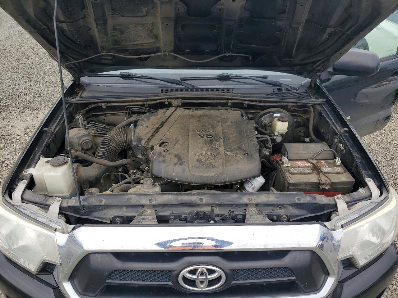 Toyota Tacoma V6