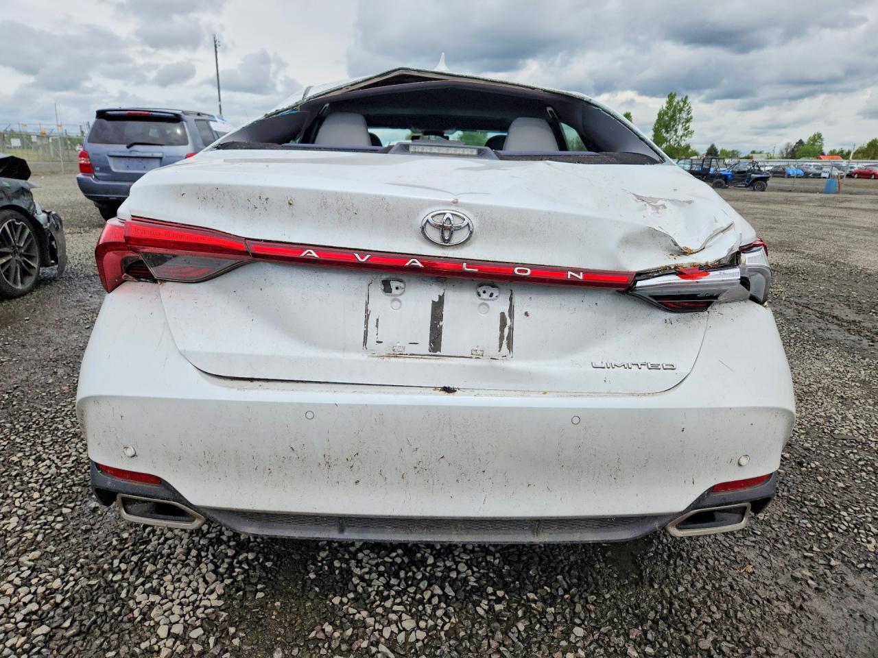 Toyota Avalon Limited