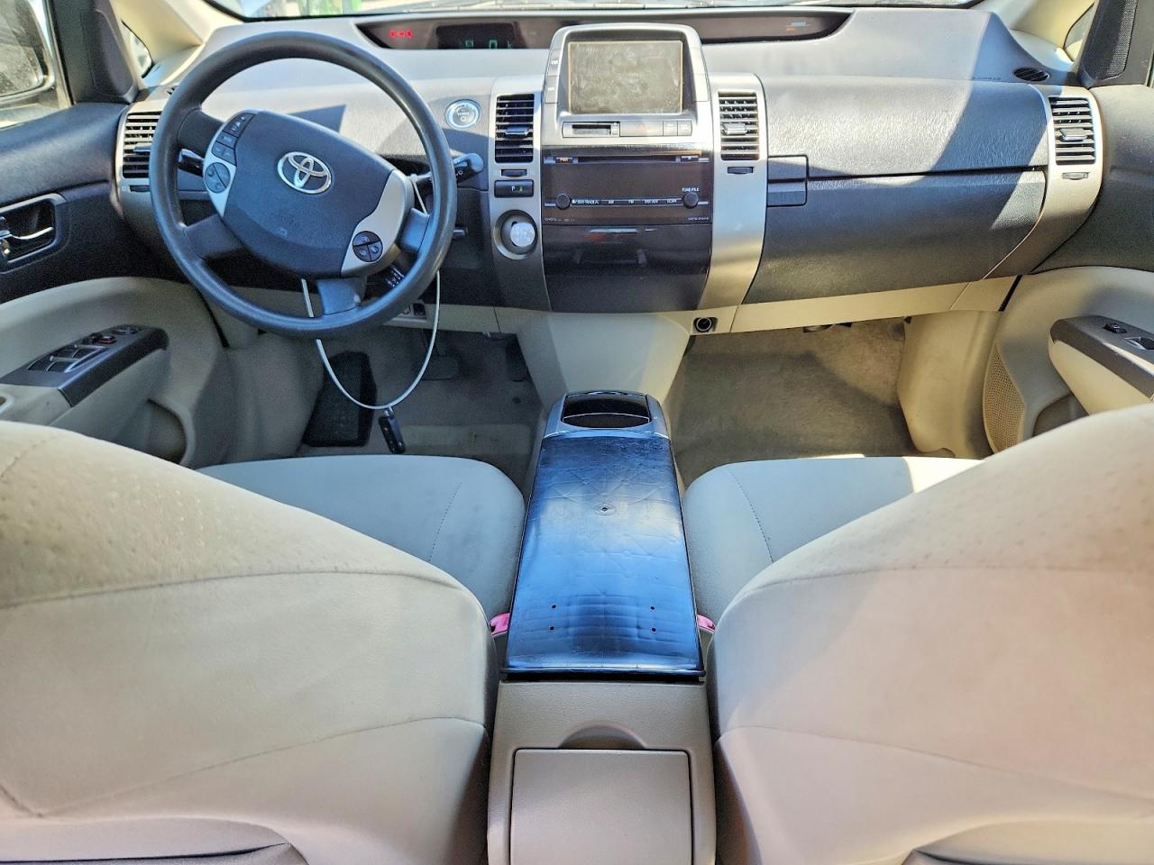 Toyota Prius Base