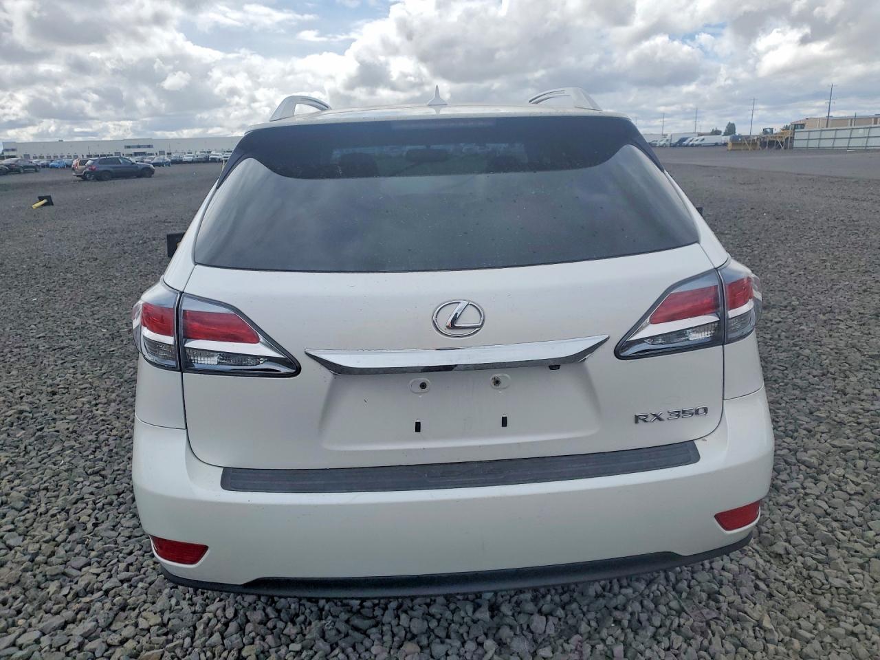 Lexus RX Base