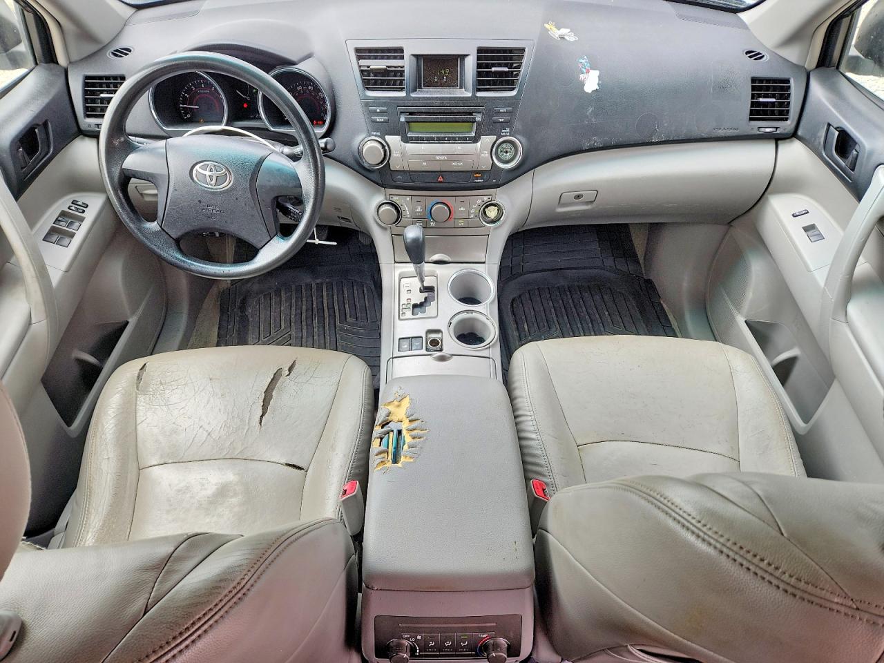 Toyota Highlander Base