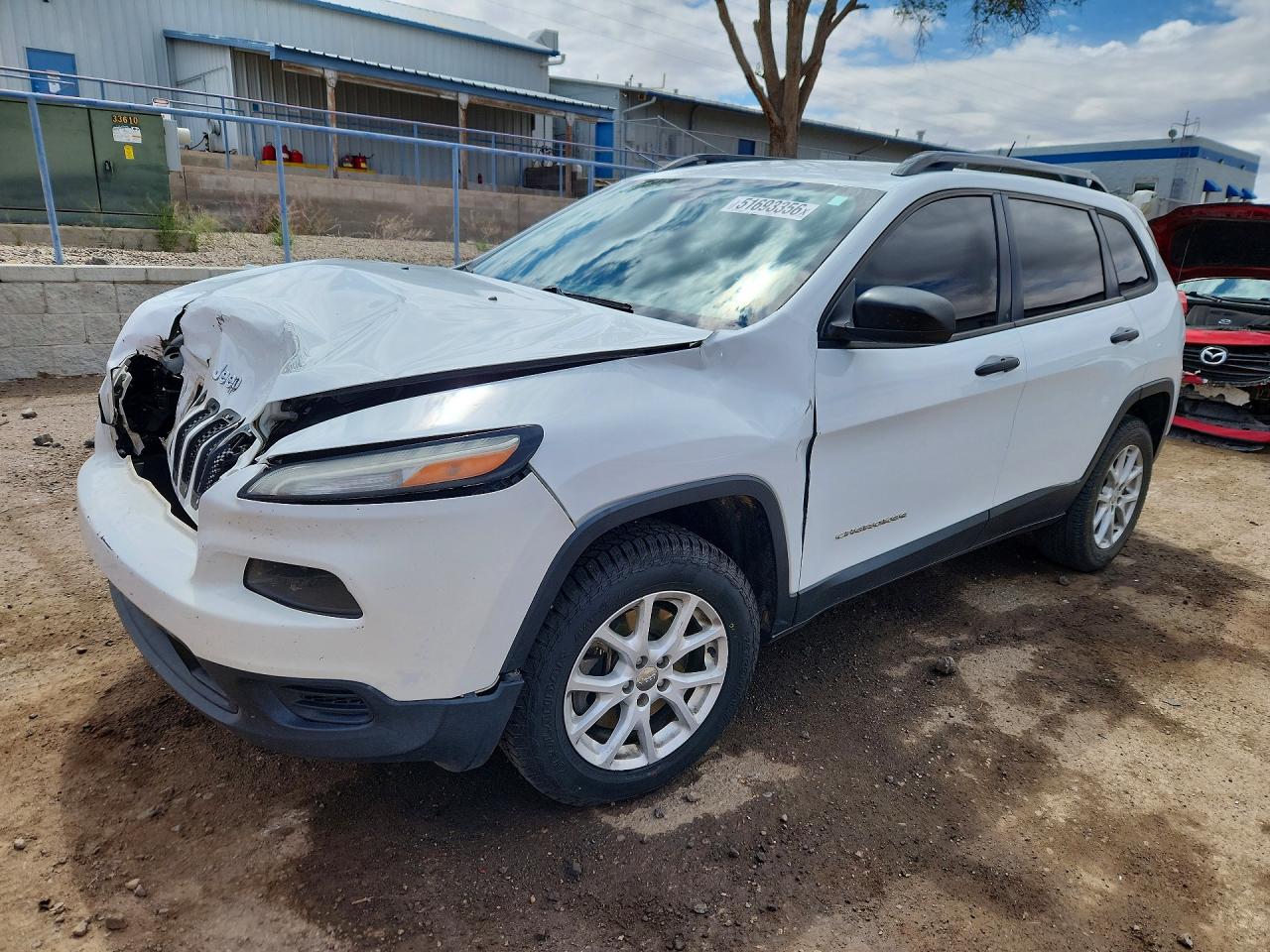 Salvage Jeep Cherokee Image