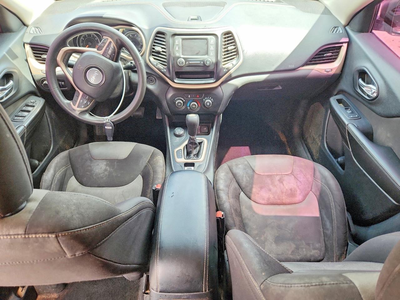 Jeep Cherokee Sport
