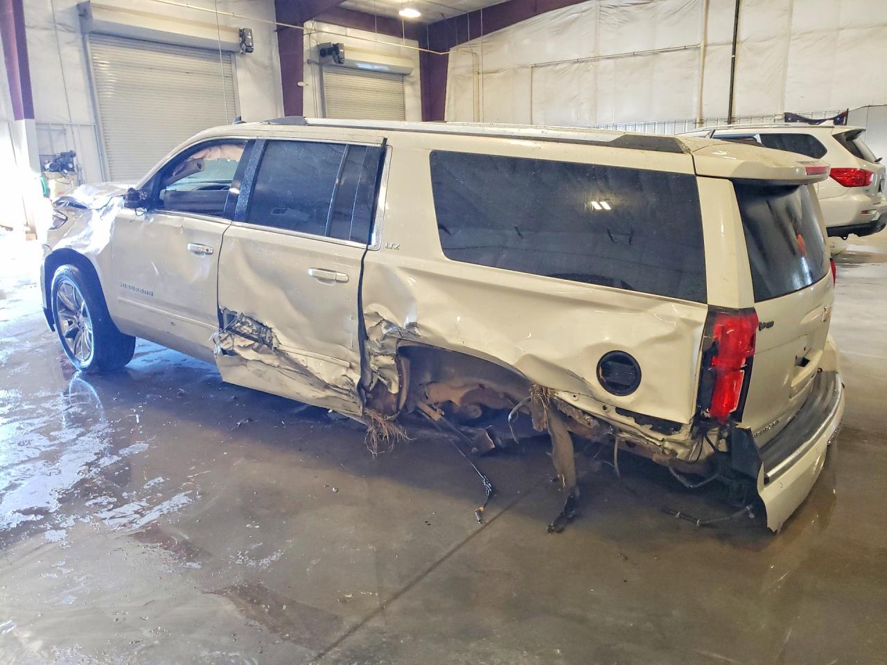 Chevrolet Suburban K1500 Ltz