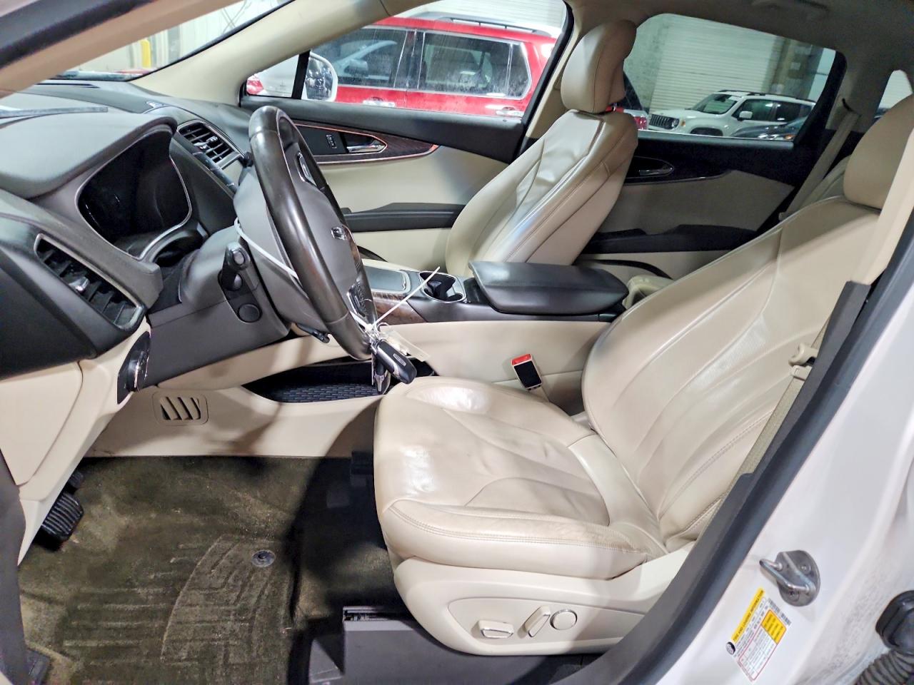 Lincoln MKX Reserve