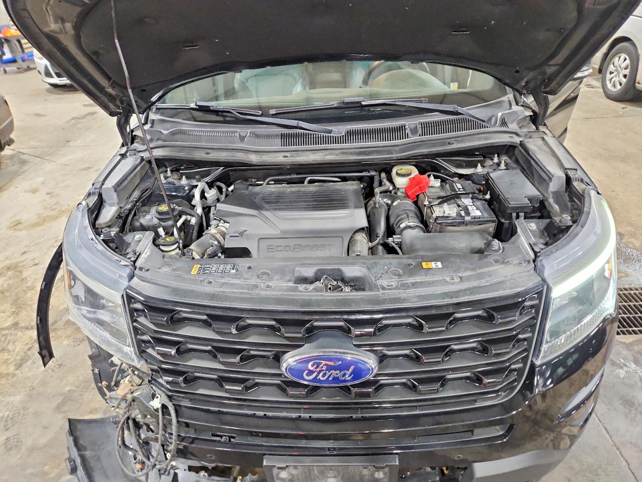 Ford Explorer Sport