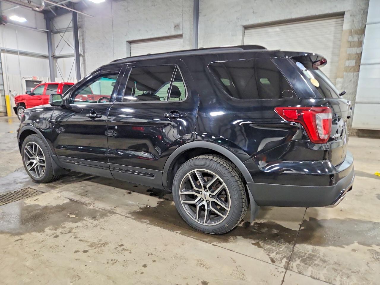 Ford Explorer Sport