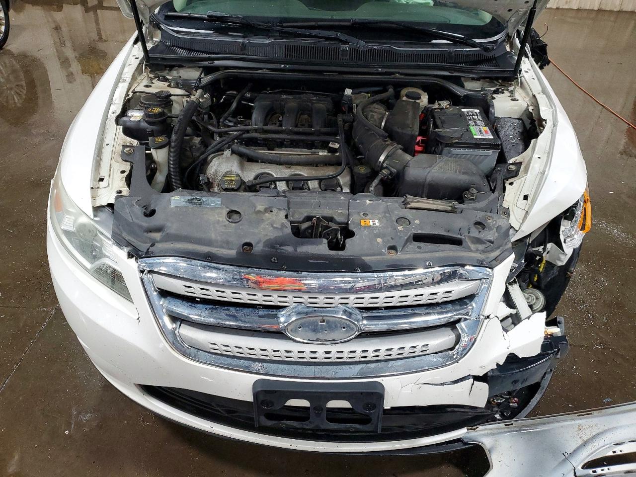 Ford Taurus Sel