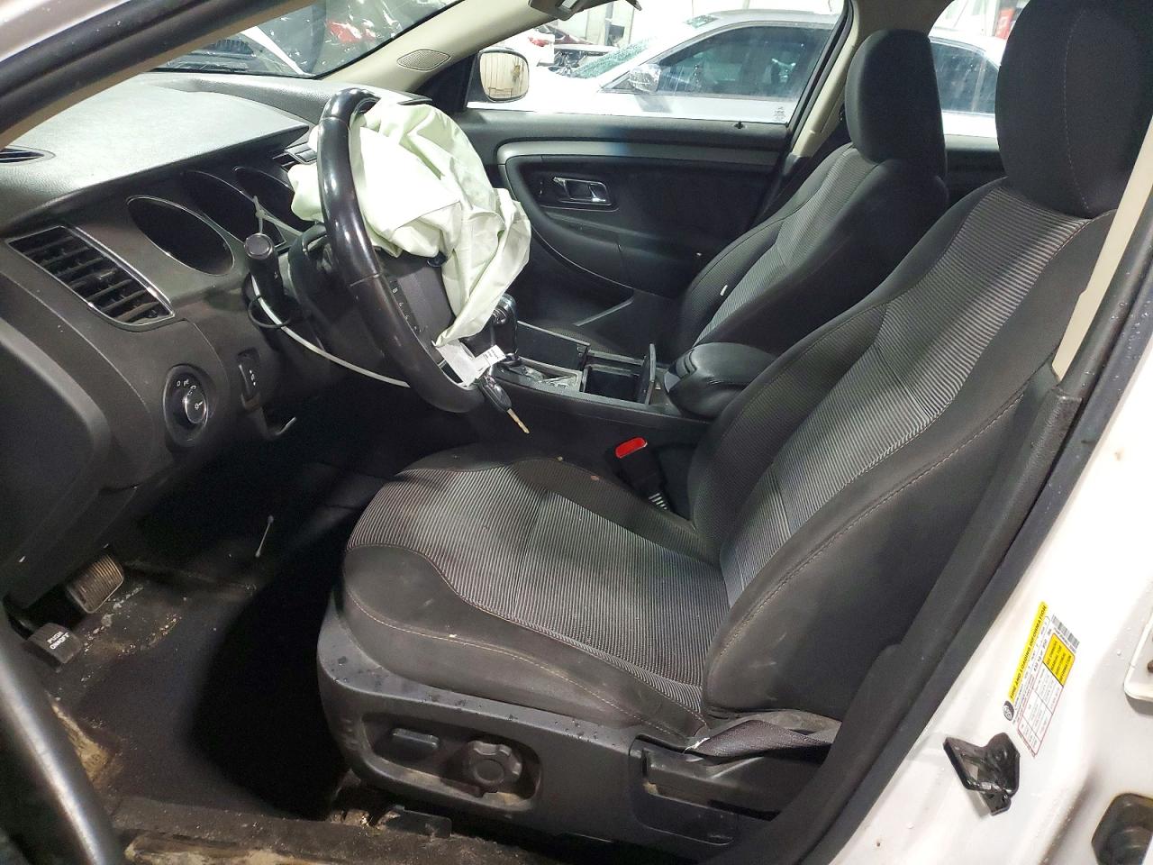 Ford Taurus Sel