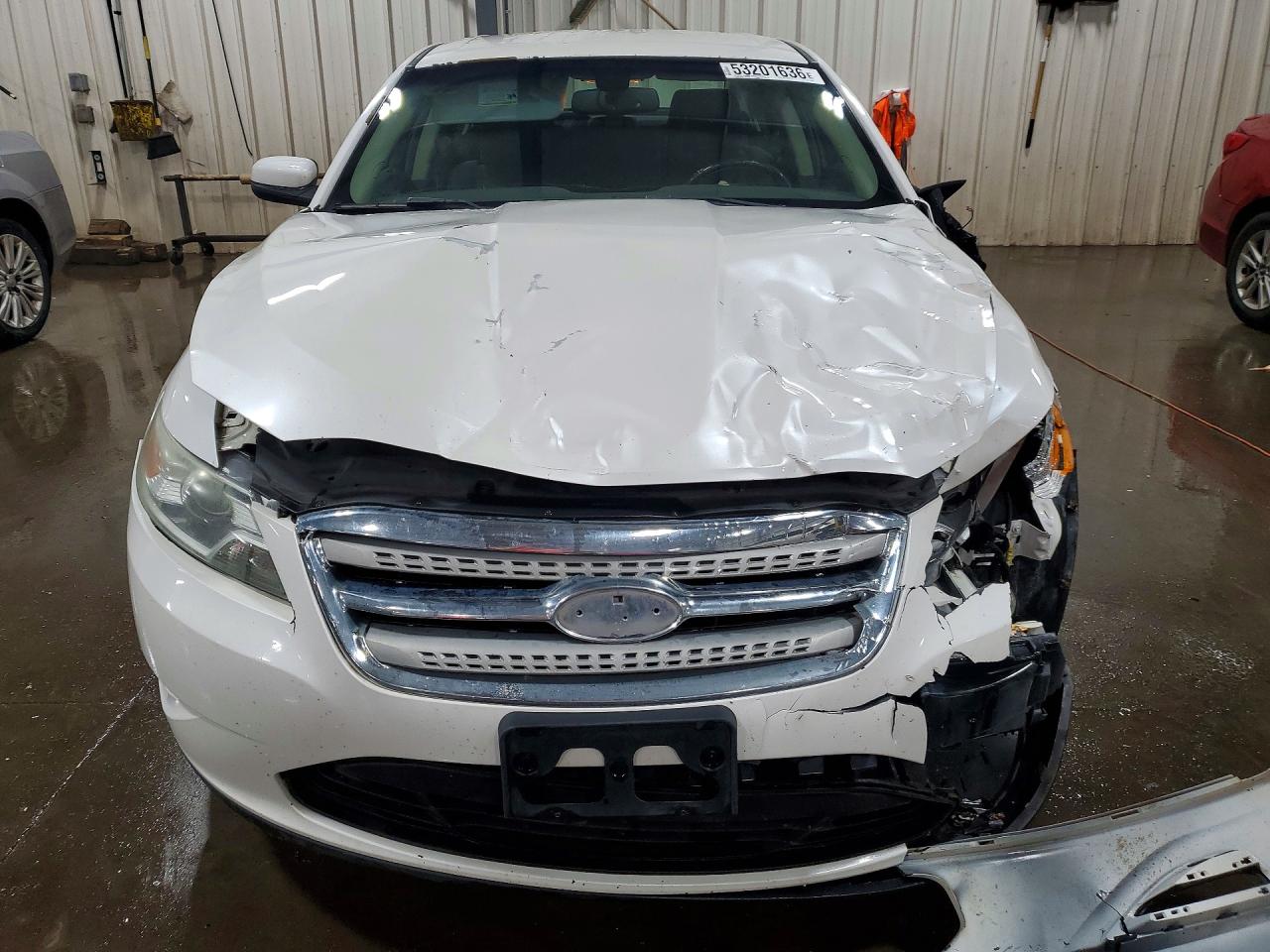 Ford Taurus Sel