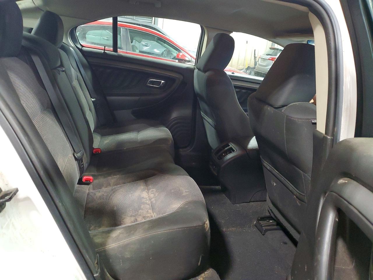 Ford Taurus Sel