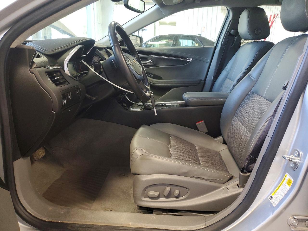 Chevrolet Impala Lt