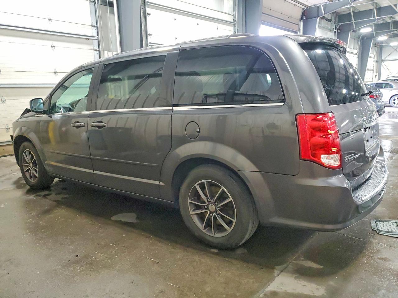 Dodge Caravan Sxt