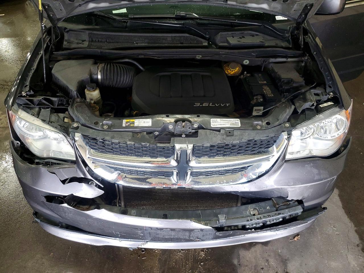 Dodge Caravan Sxt