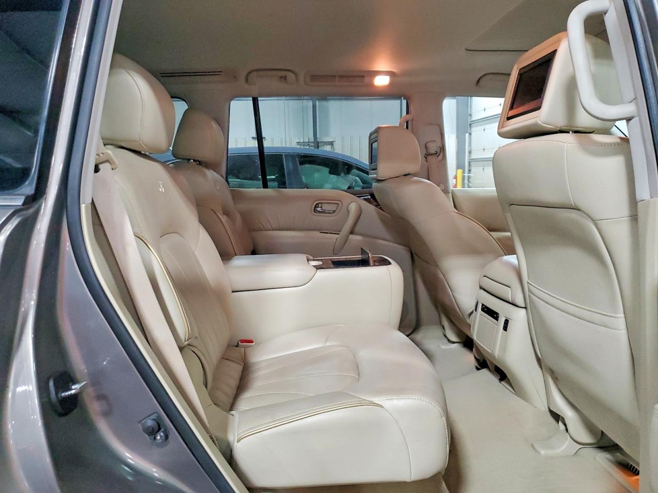 INFINITI Qx Base