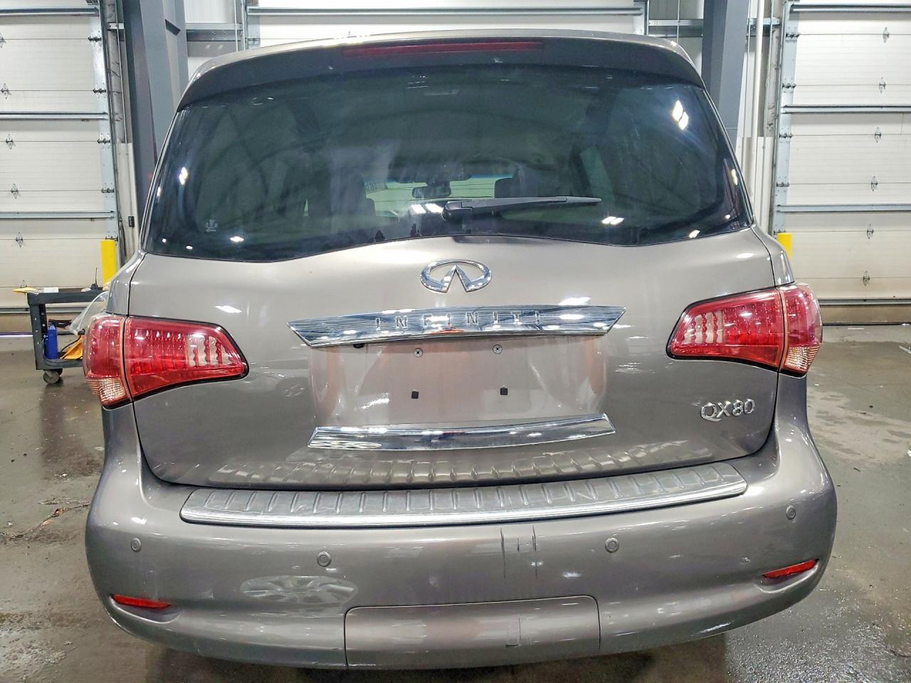 INFINITI Qx Base