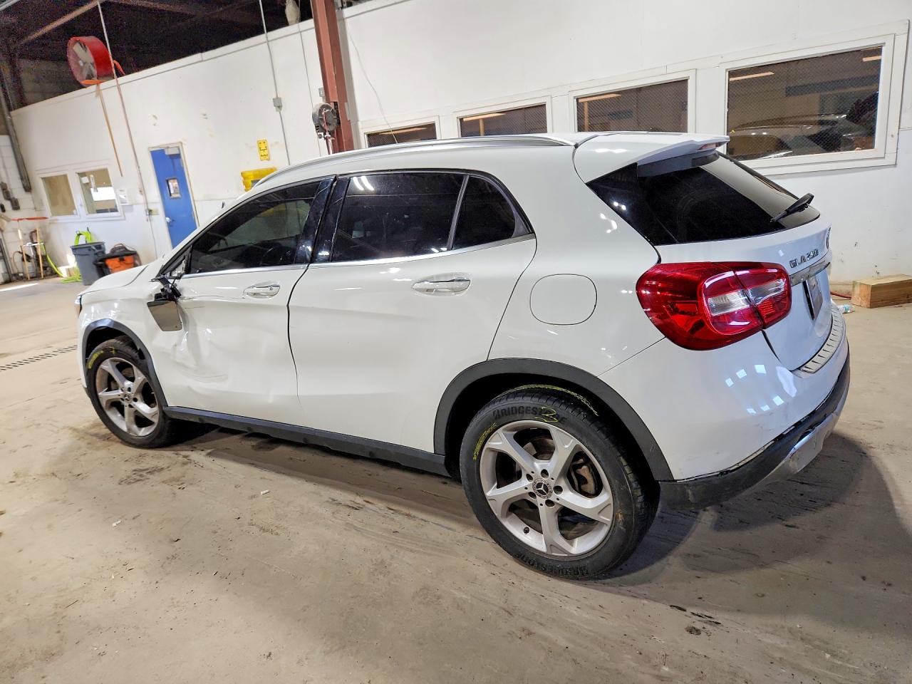 Mercedes-Benz GLA 250 4matic